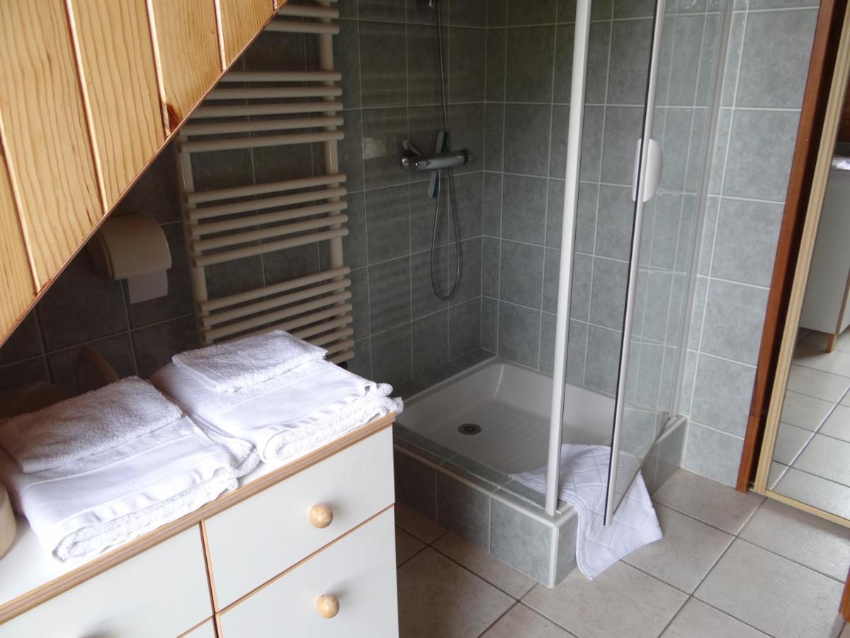 Le Nid D'Hirondelles - Chambres D'Hotes Plougoumelen 外观 照片
